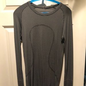 Lululemon Swiftly Tech Sz 6